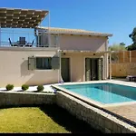 Villelia View 1 Απόλπαινα