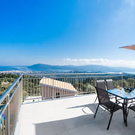 فيلة Villelia View 1 *