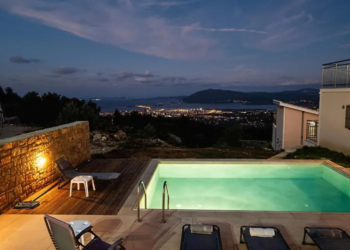 Villelia View 1 Villa